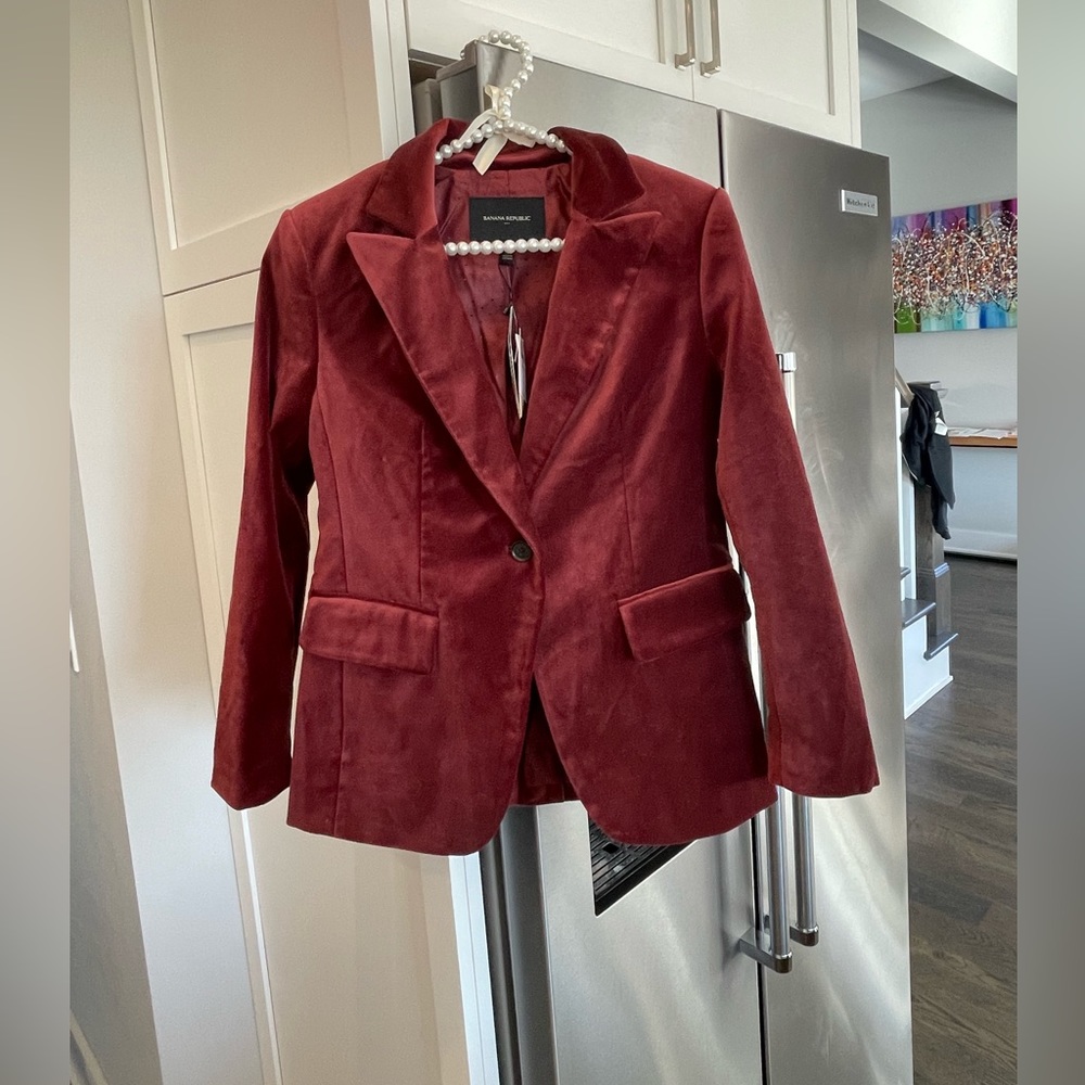 reddish velvety texture blazer banana republic coat 0petite black button